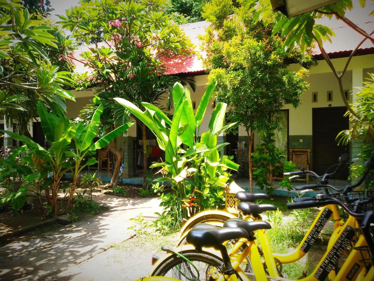 Ping Pong Homestay Gili Trawangan Exterior foto
