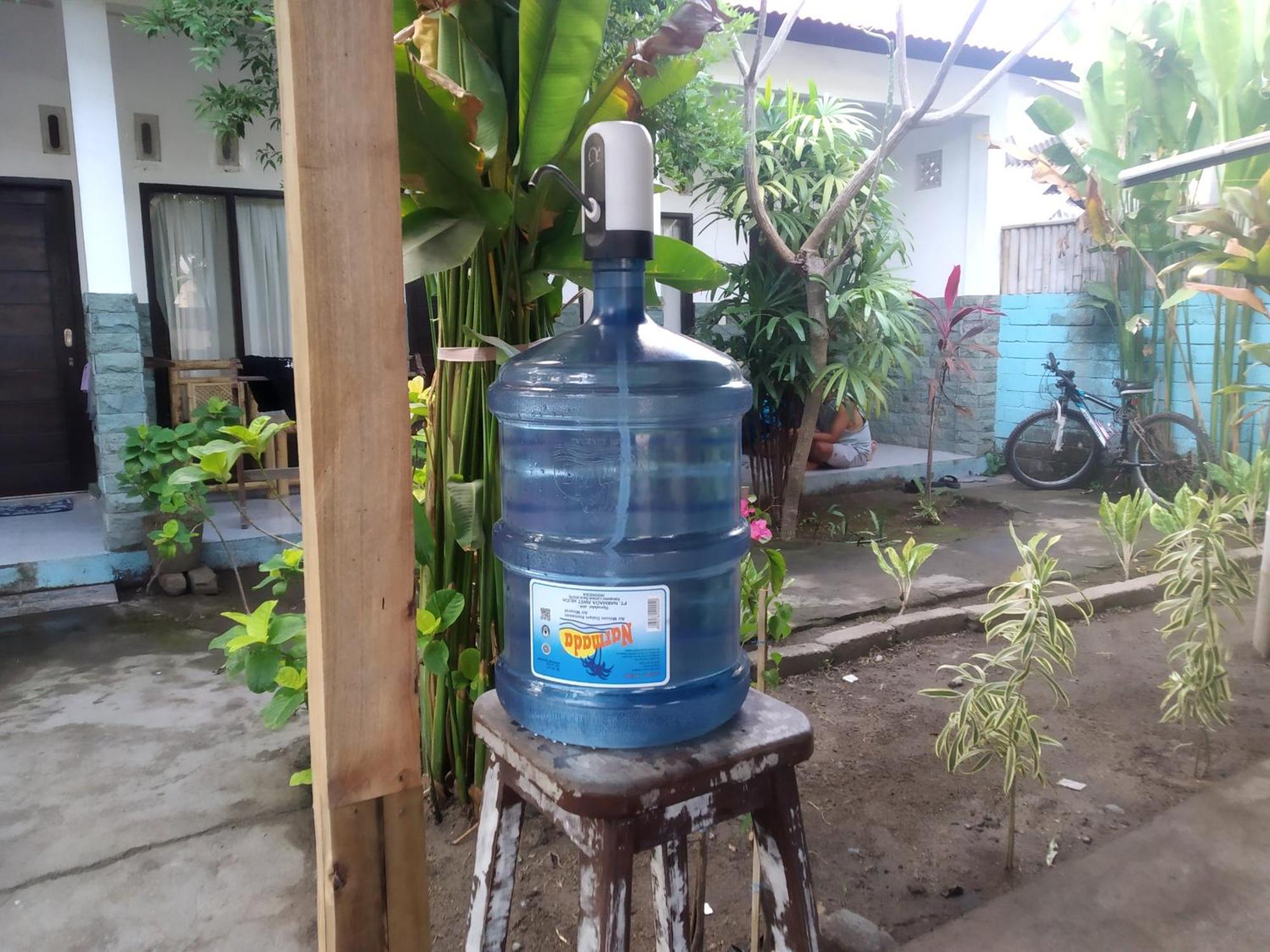 Ping Pong Homestay Gili Trawangan Exterior foto